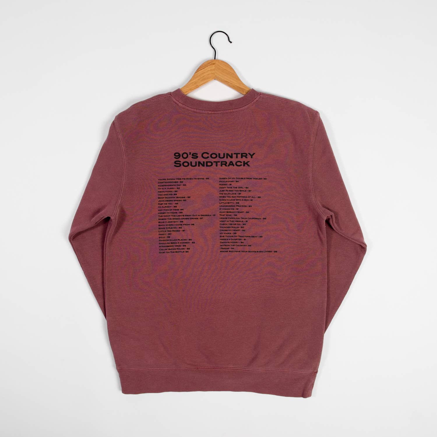 Graphic Western '90s Country Soundtrack' Crewneck, Feathered Farmhouse