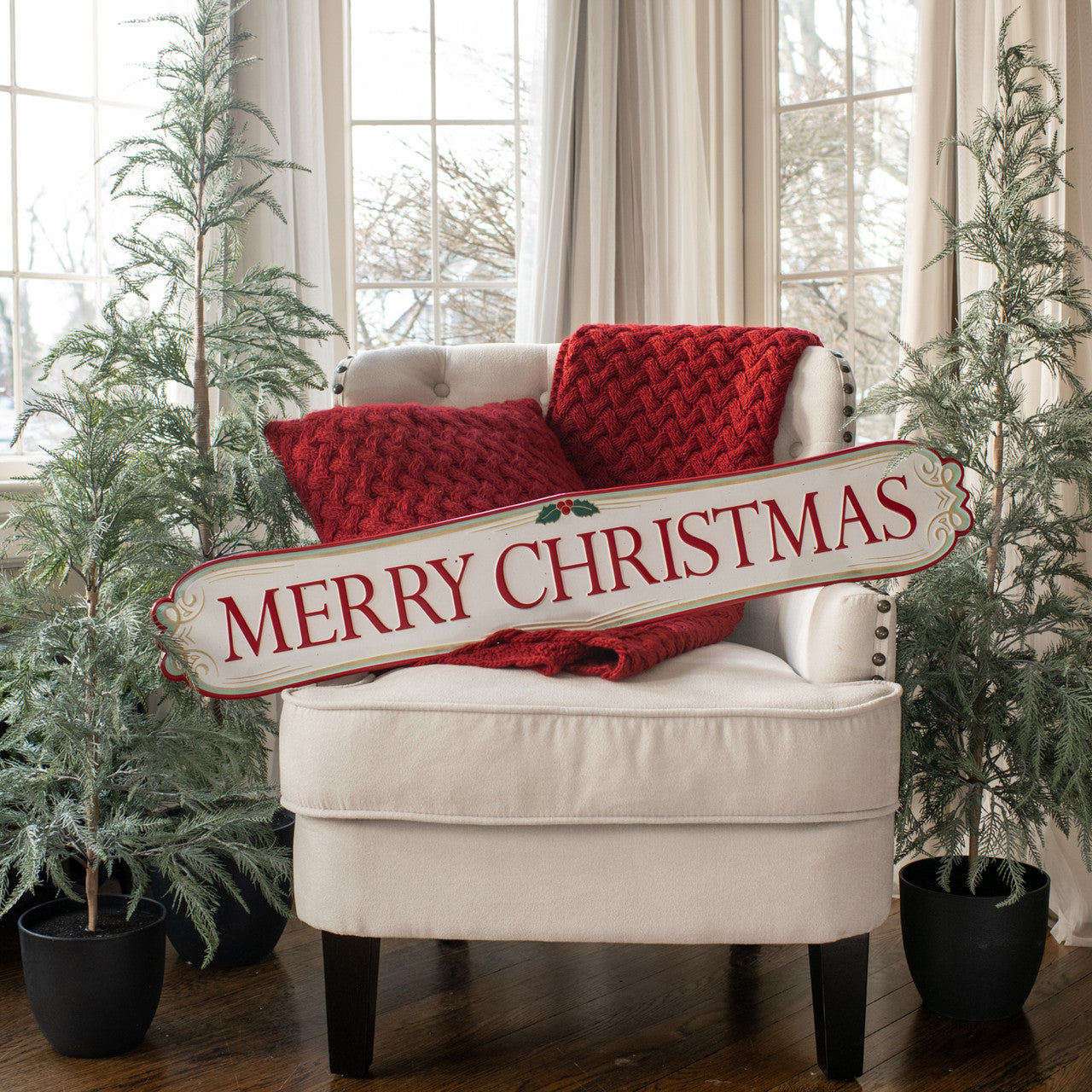 Red & White Merry Christmas Plaque, Feathered Farmhouse