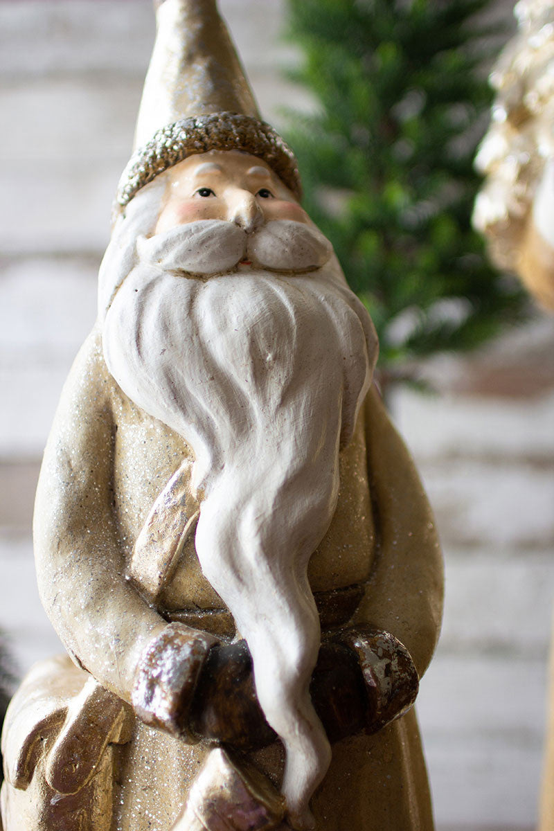 Resin Santas, The Feathered Farmhouse