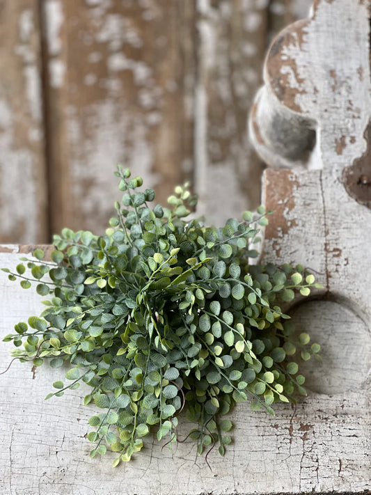 Cherub Vine Orb, Feathered Farmhouse