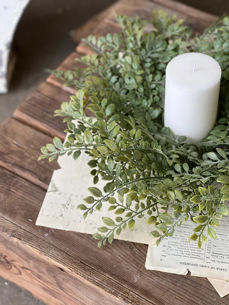 Parterre Leaves Candle Ring, Feathered Farmhouse