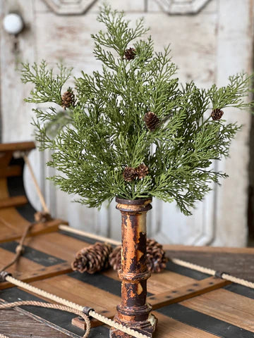 North Rim Hemlock Pick, Feathered Farmhouse