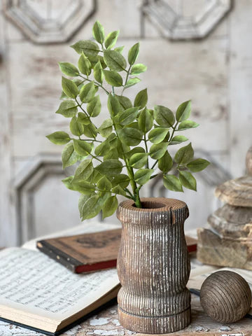 Hillock Leaves Spray, Feathered Farmhouse