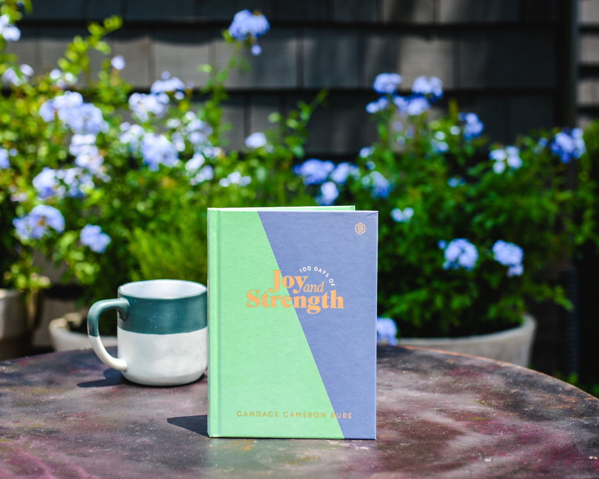 100 Days of Joy and Strength, Feathered Farmhouse