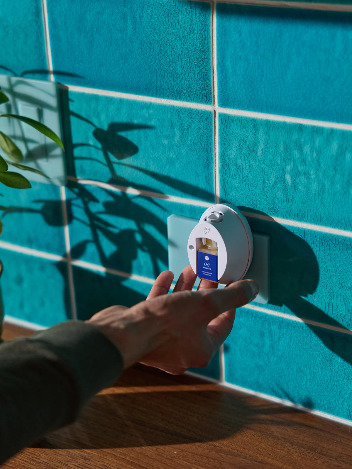 Pura Mini Device, Feathered Farmhouse