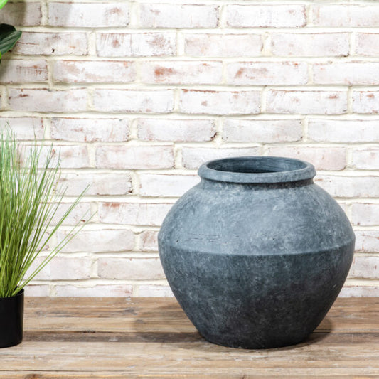 Charcoal Round Pot, The Feathered Farmhouse