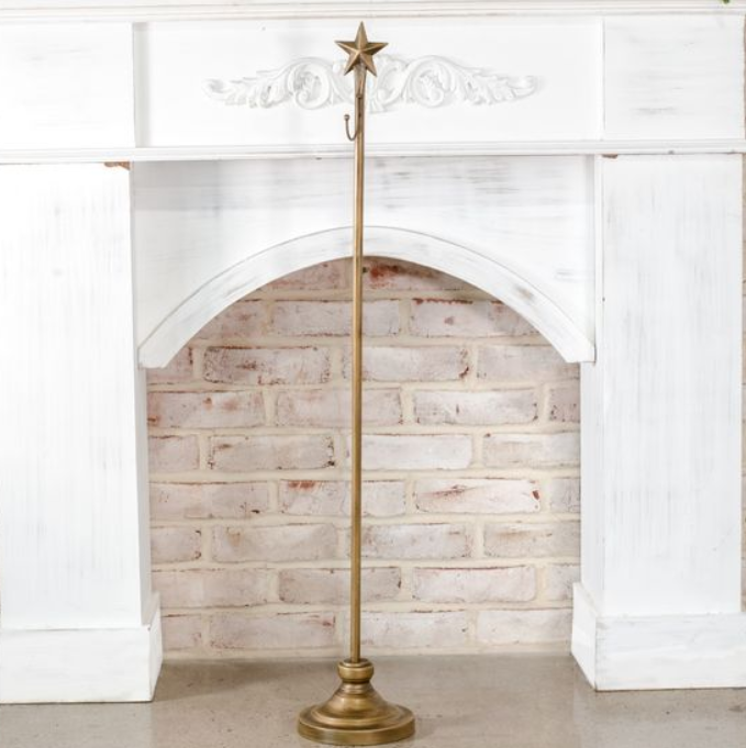 Adjustable Star Top Wreath Stand, Feathered Farmhouse
