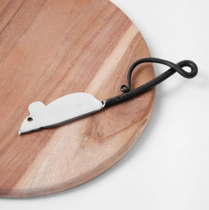 Mouse Knife, Feathered Farmhouse