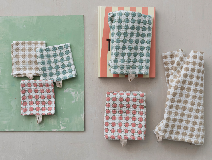 Cotton Waffle Weave Tea Towel with Circle Pattern, Feathered Farmhouse
