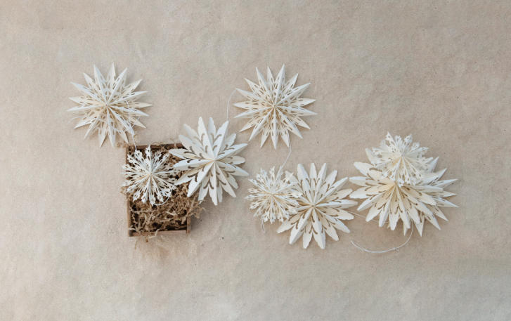 Snowflake Garland, Feathered Farmhouse