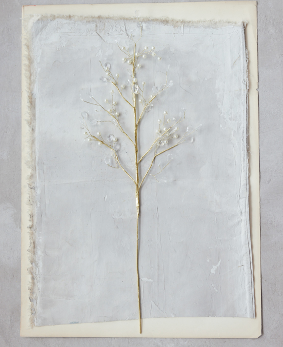 Faux Pearl & Acrylic Jewel Stem, Feathered Farmhouse