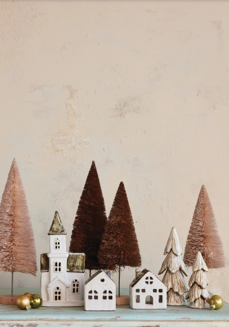 Stoneware House, Feathered Farmhouse
