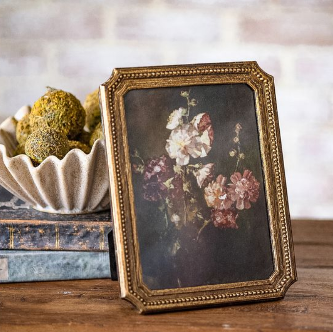 Gold Dot Edge Frame, Feathered Farmhouse