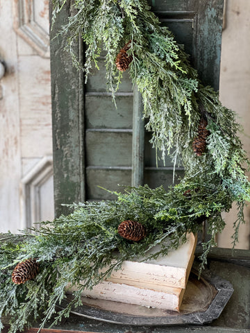 Silver Thread Cedar Garland, Feathered Farmhouse