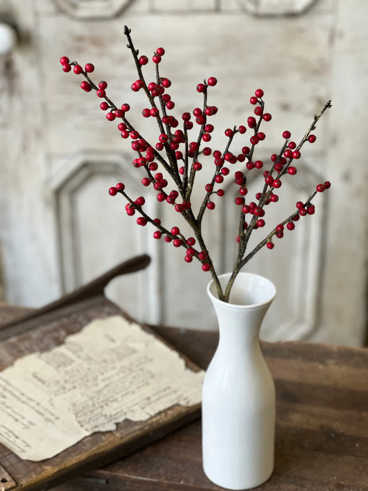 Clipper Berry Spray, Feathered Farmhouse
