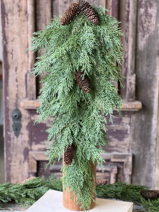 Celtic Cedar Drop, Feathered Farmhouse
