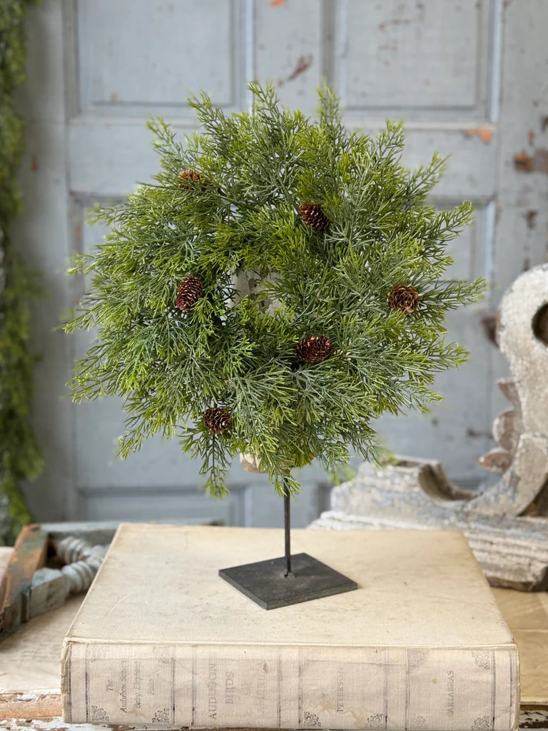 Conifer Vale Candle Ring