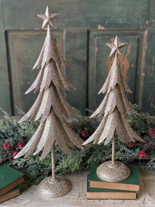 Starshine Cedar Tree, Feathered Farmhouse