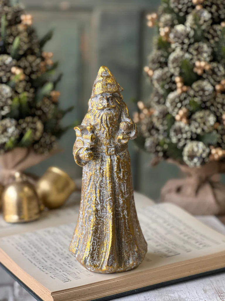 Gleaming Saint Nicholas, Feathered Farmhouse