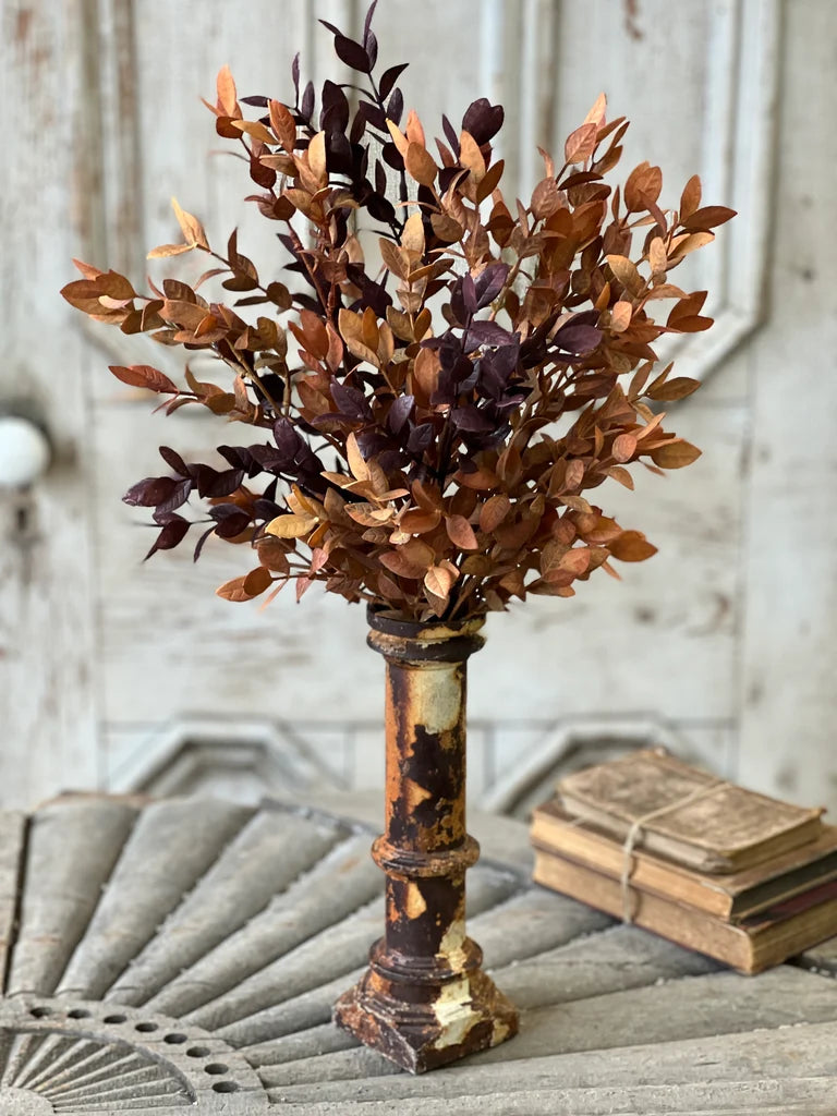 Ombre Woods Bush, Feathered Farmhouse