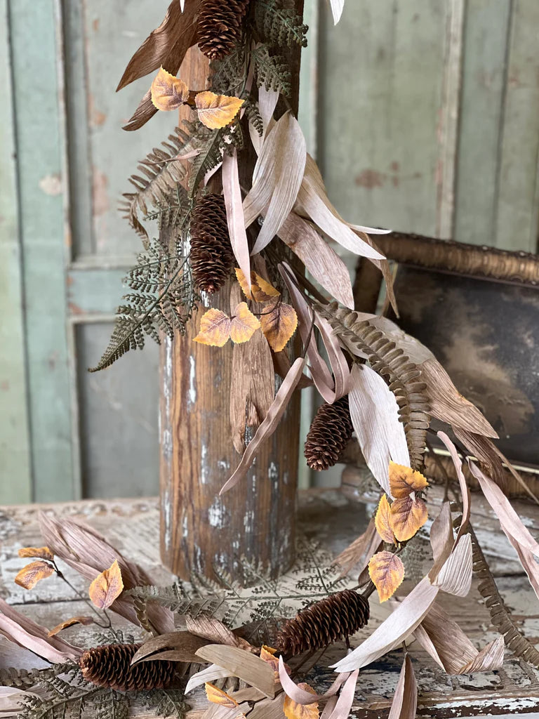 Quitman Husk Garland, Feathered Farmhouse