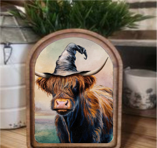 Highland Witch Hat Framed Arch Top, Feathered Farmhouse