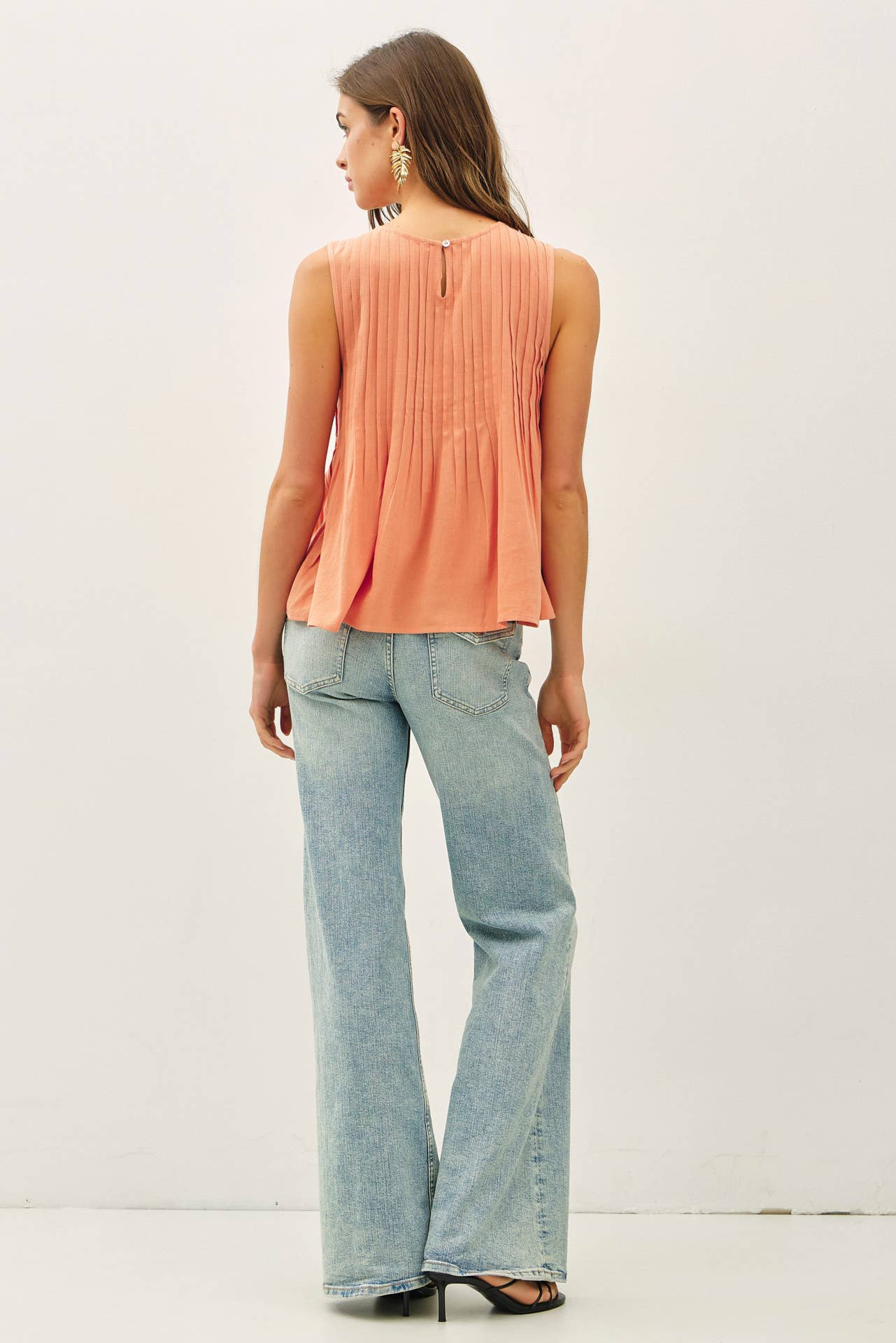 Pleated Sleeveless Top, Feathered Farmhouse