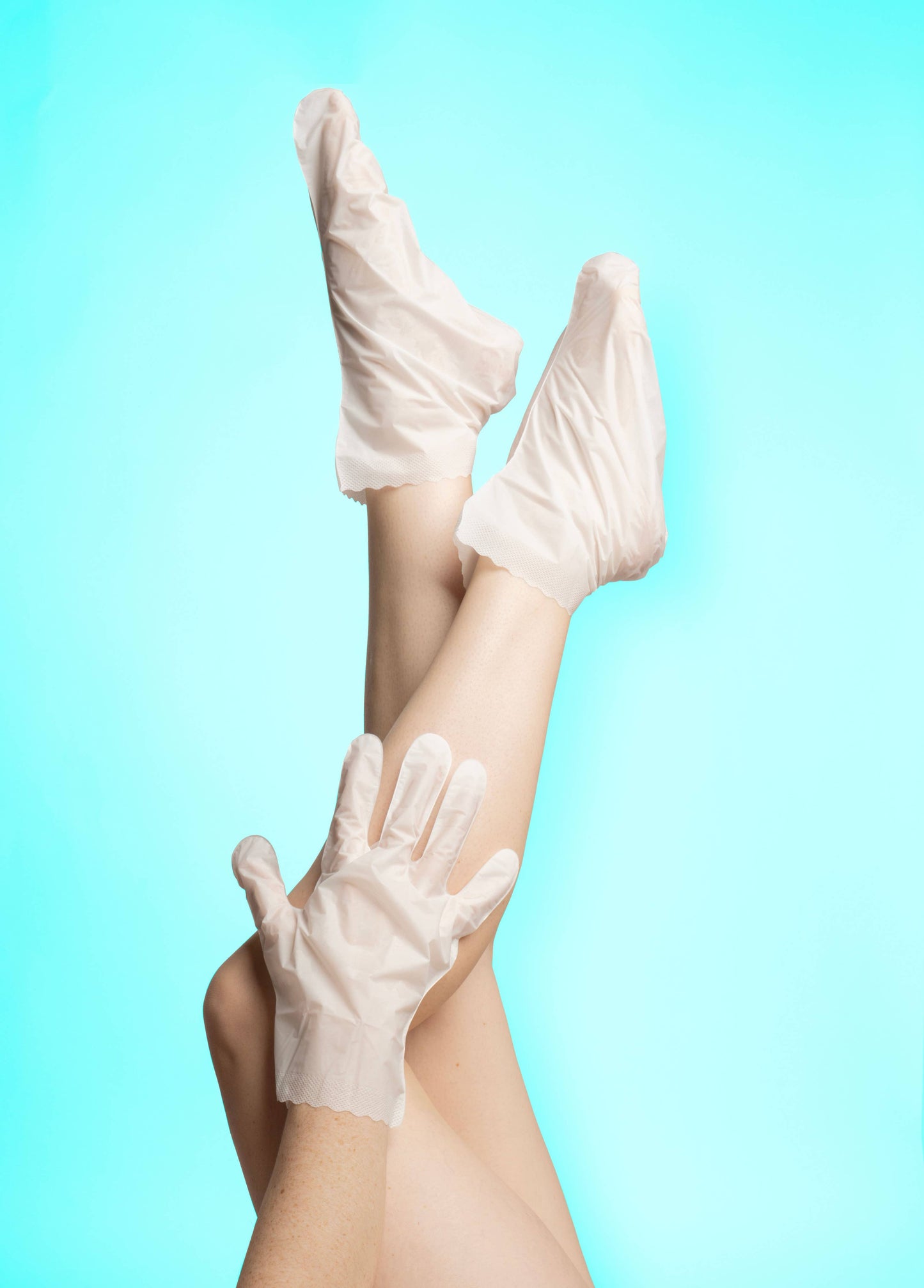 Smooth It Over Hydrating Hand & Foot Masks, Feathered Farmhouse