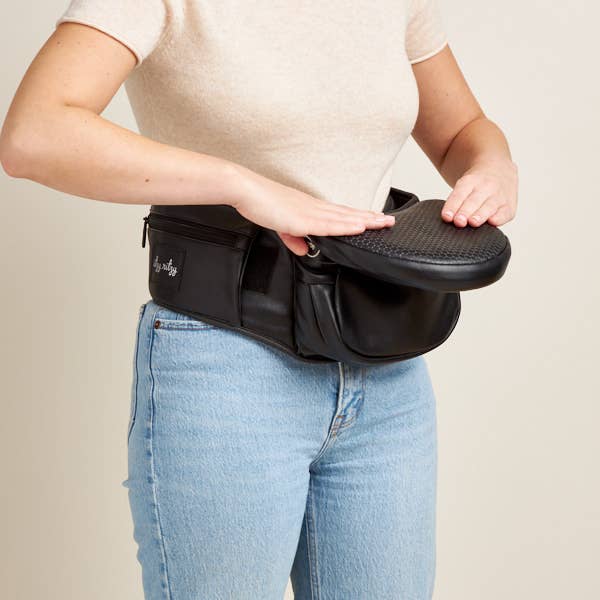 Itzy Hold & Fold™ Hip Seat Carrier, Feathered Farmhouse