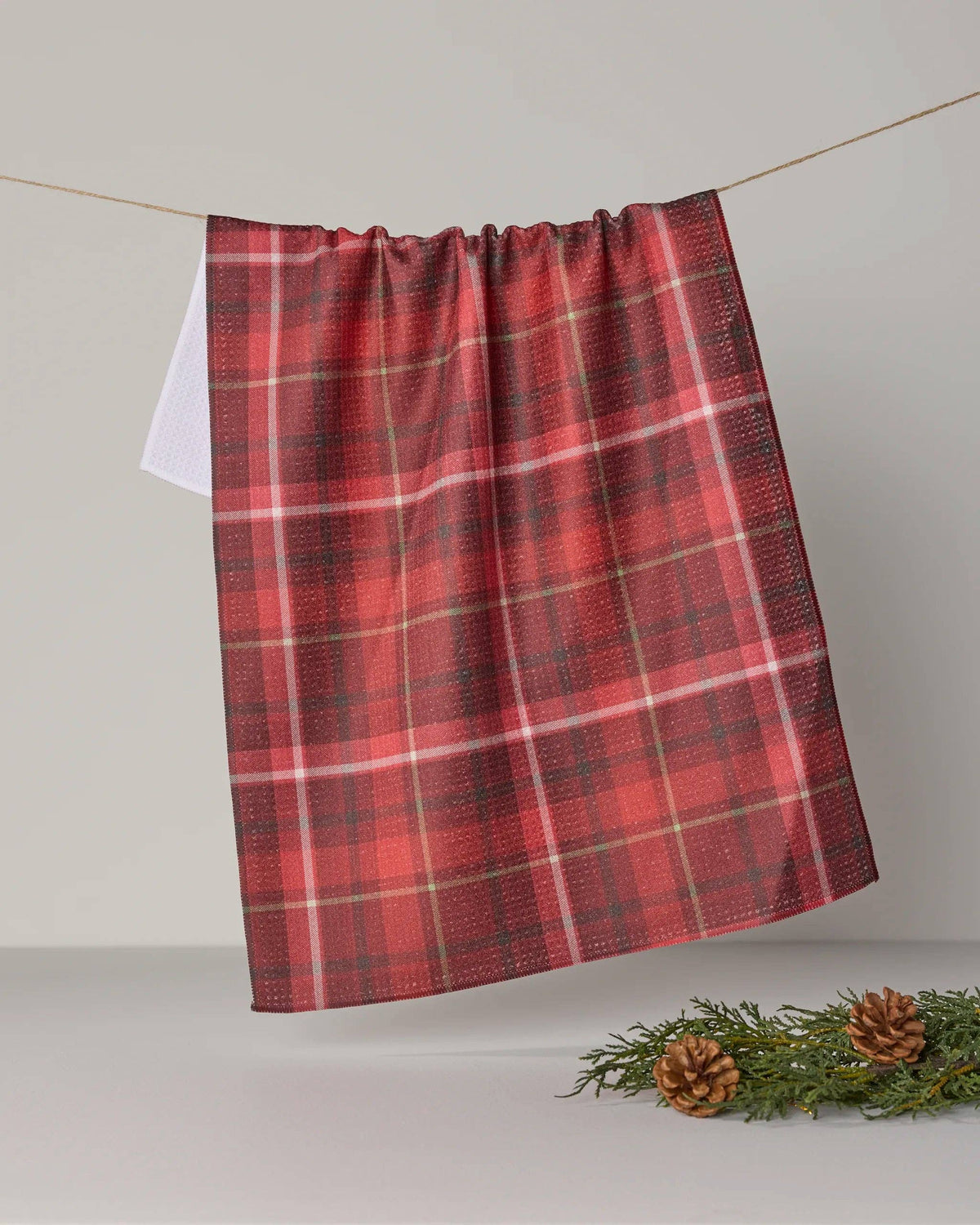 Cinnamon Spice Tea Towel, Feathered Farmhouse