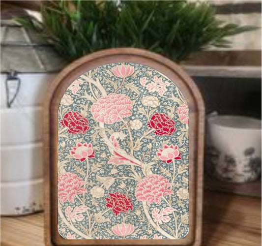 Pink Morris Framed Arch, Feathered Farmhouse