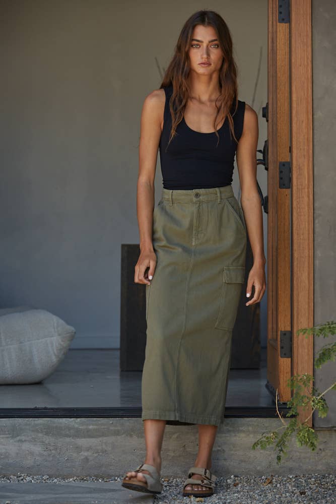 Black Double Layered Seamless Top, Feathered Farmhouse