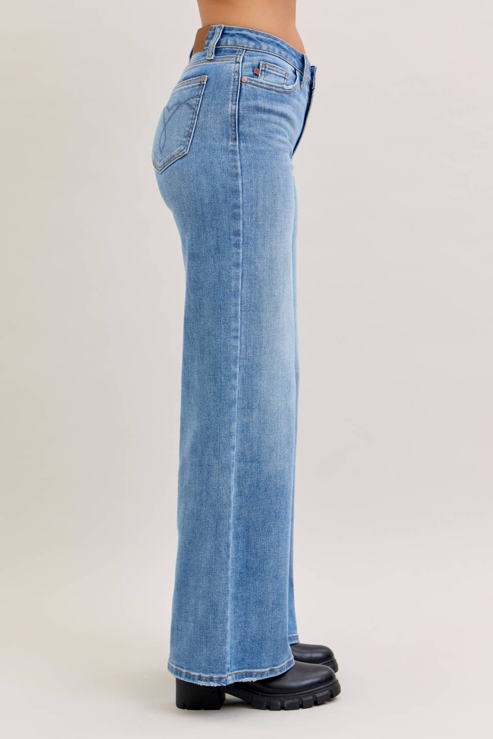 Retro Wide Leg Jeans, Feathered Farmhouse