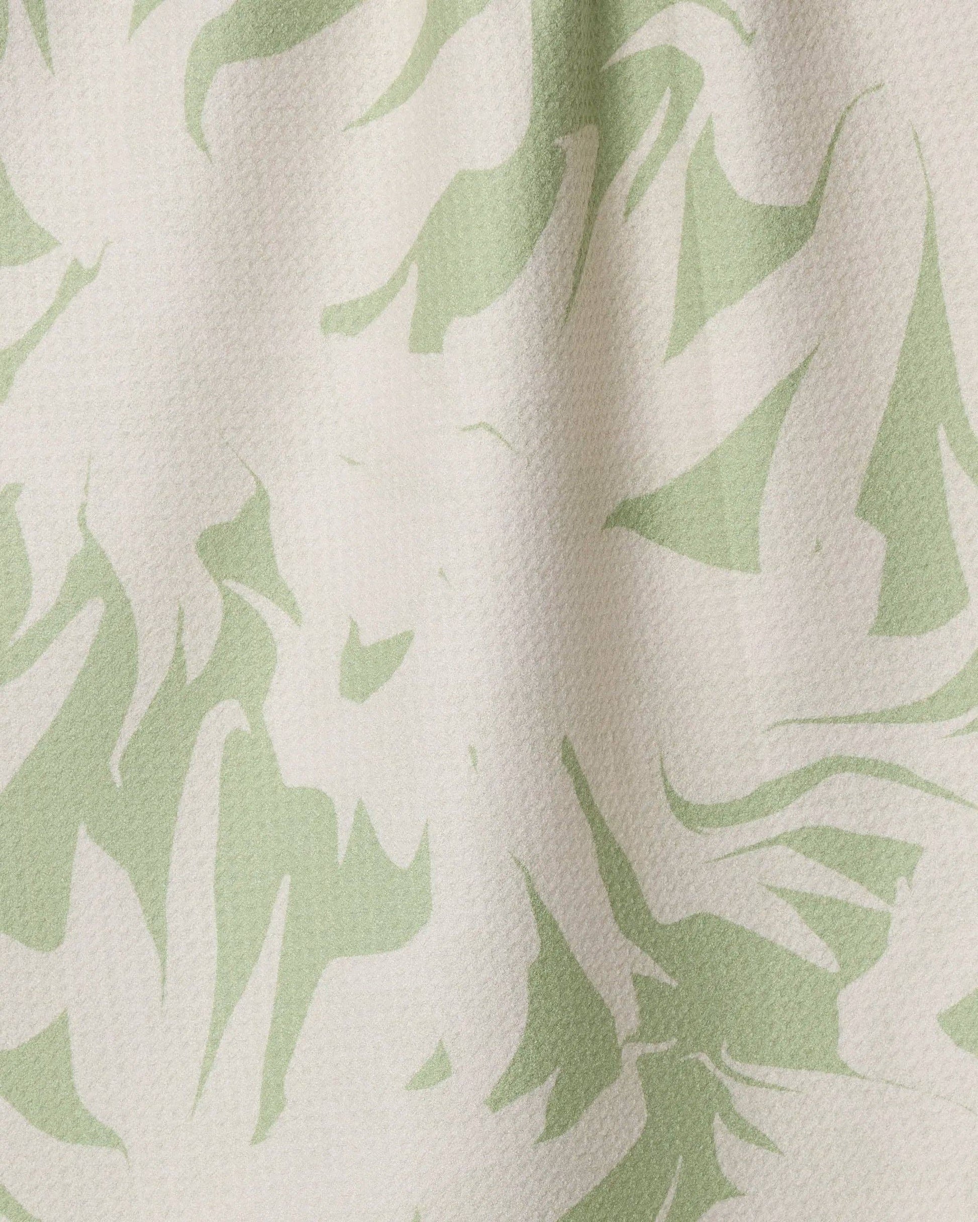 Baysage Tea Towel, Feathered Farmhouse