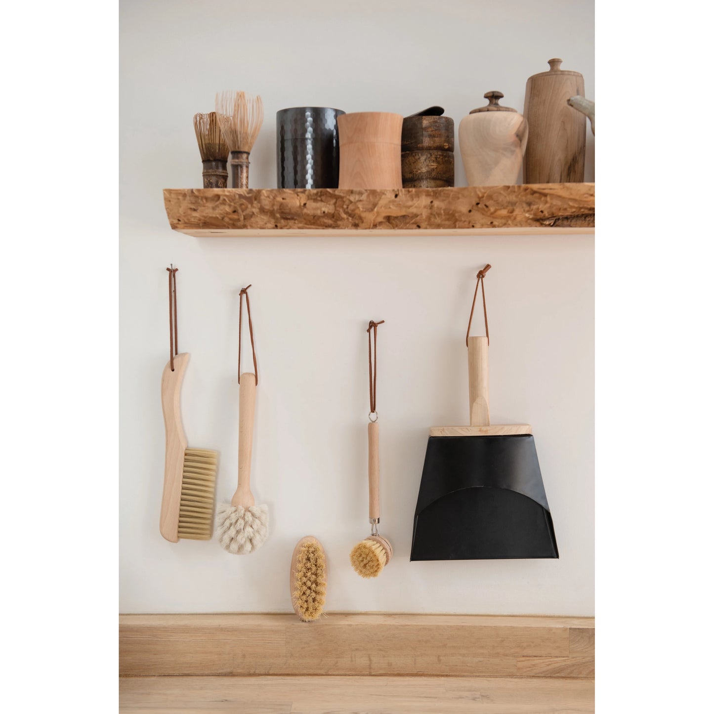 Beech Wood Dish Brush, Feathered Farmhouse