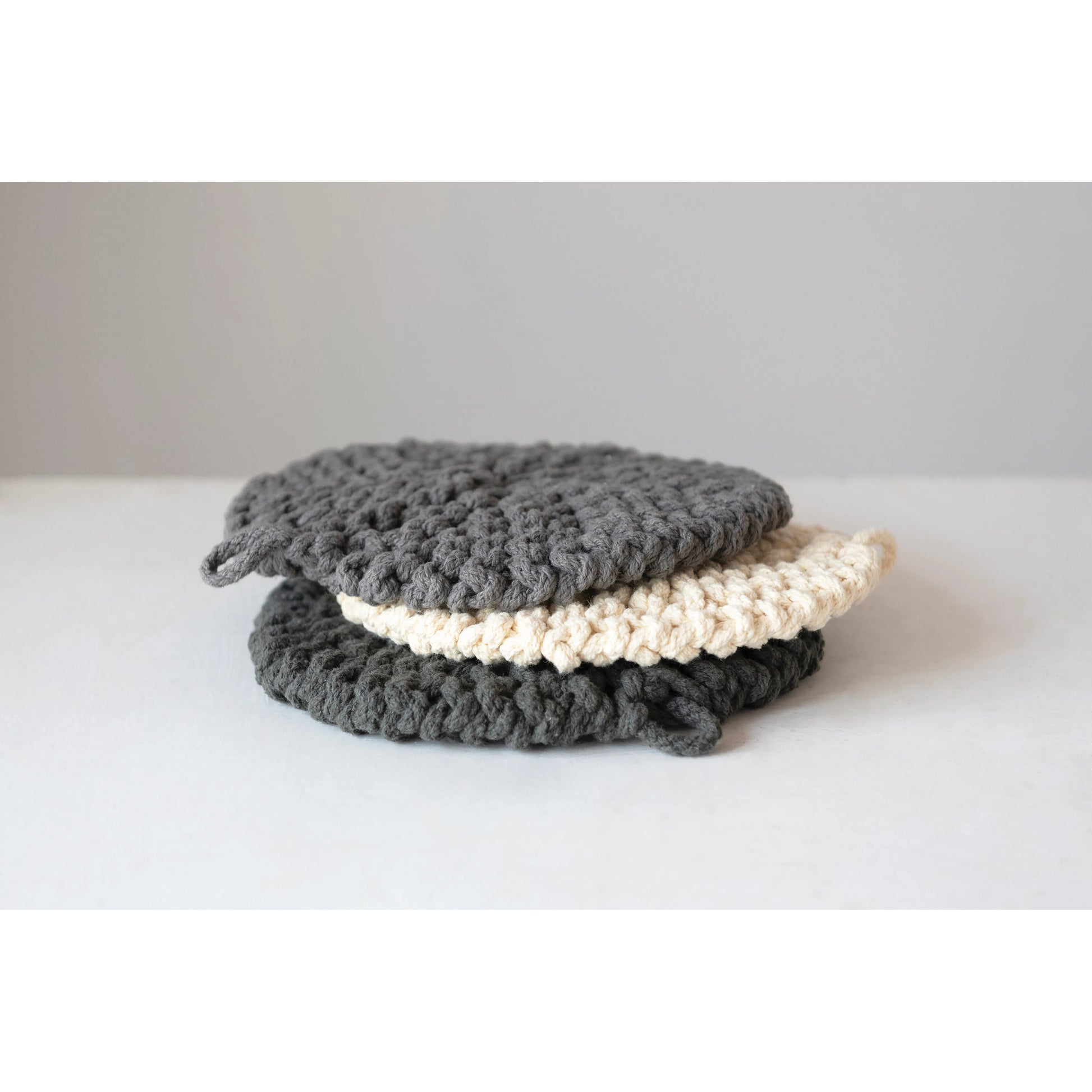  Round Crocheted Pot Holders, The Feathered Farmhouse