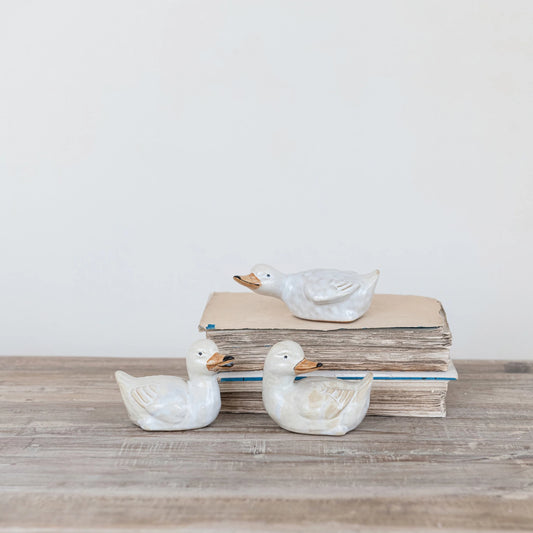 Stoneware Vintage Reproduction Duckling, Feathered Farmhouse
