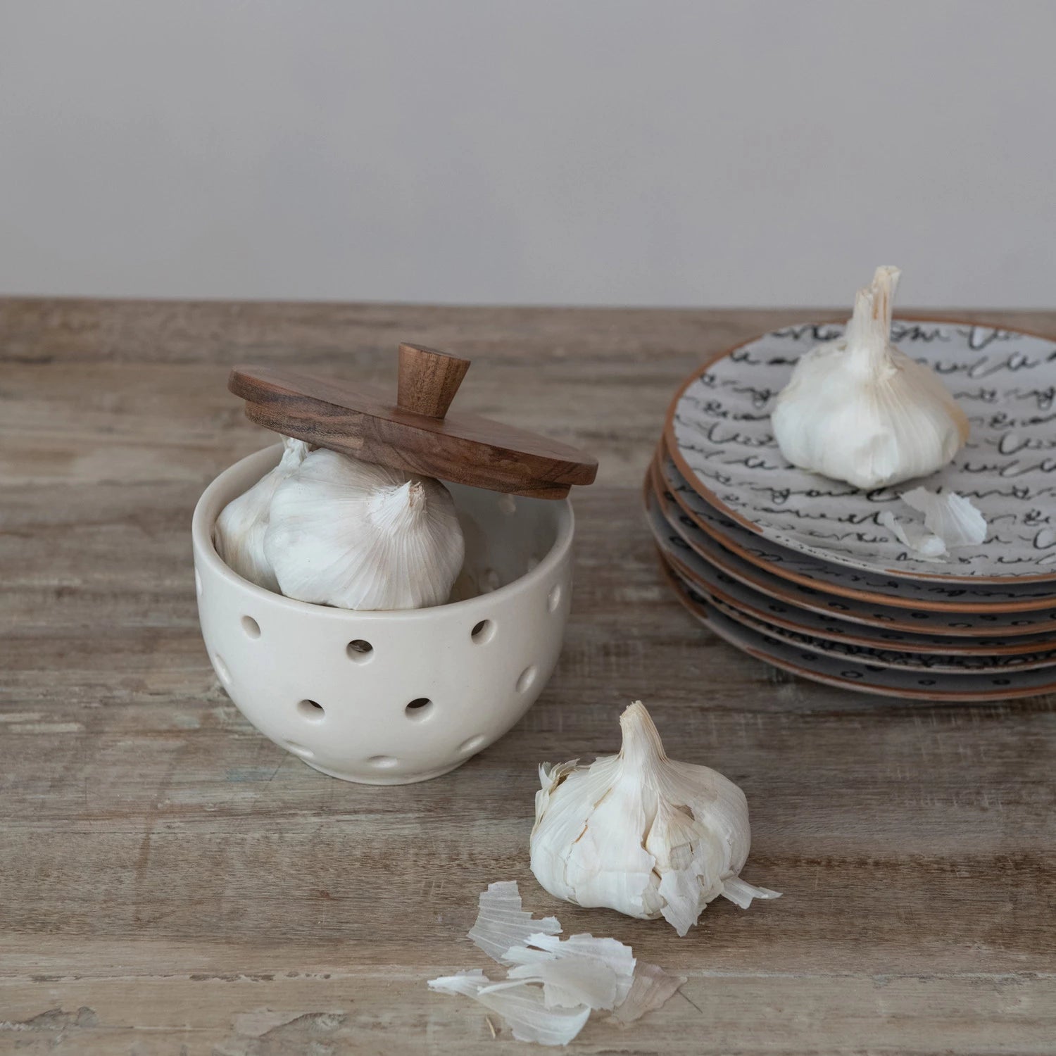 Stoneware Garlic/Onion Keeper, Feathered Farmhouse