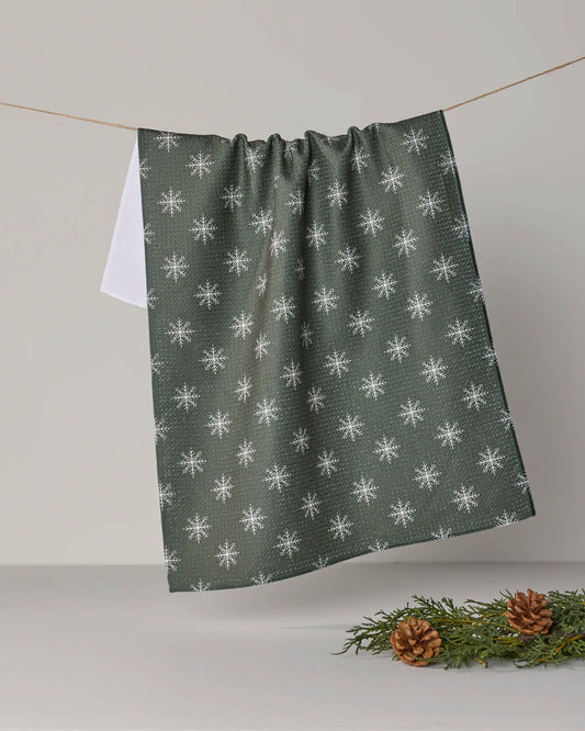 Snowy Tea Towel, Feathered Farmhouse