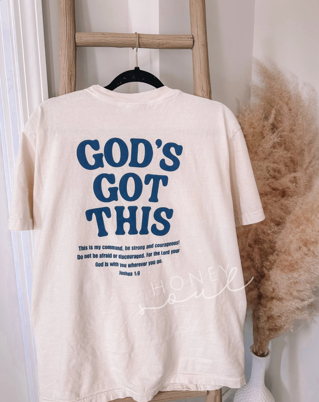 God’s Got This Graphic Tee, Feathered Farmhouse