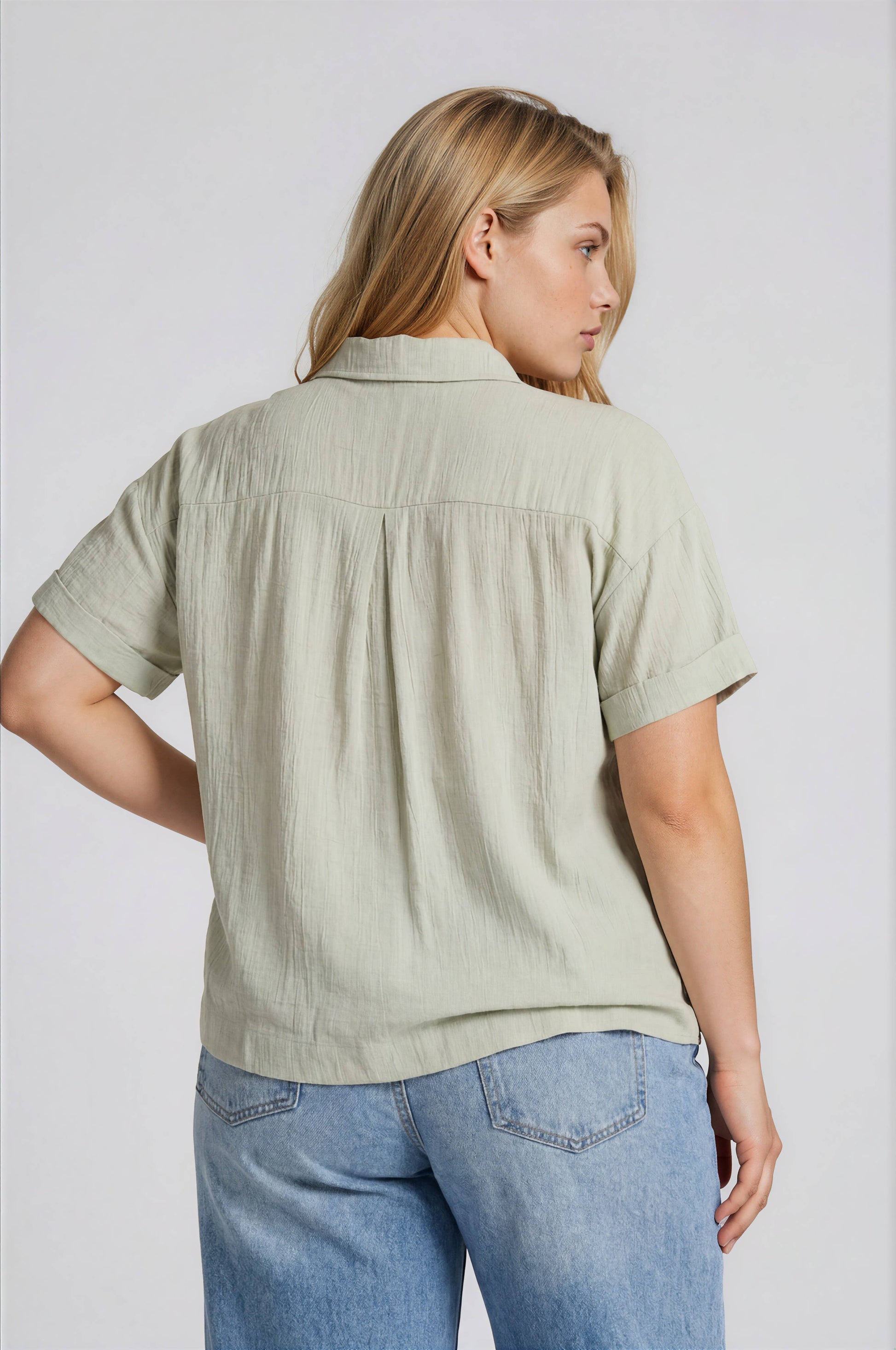 Collared Button Down Top, Feathered Farmhouse