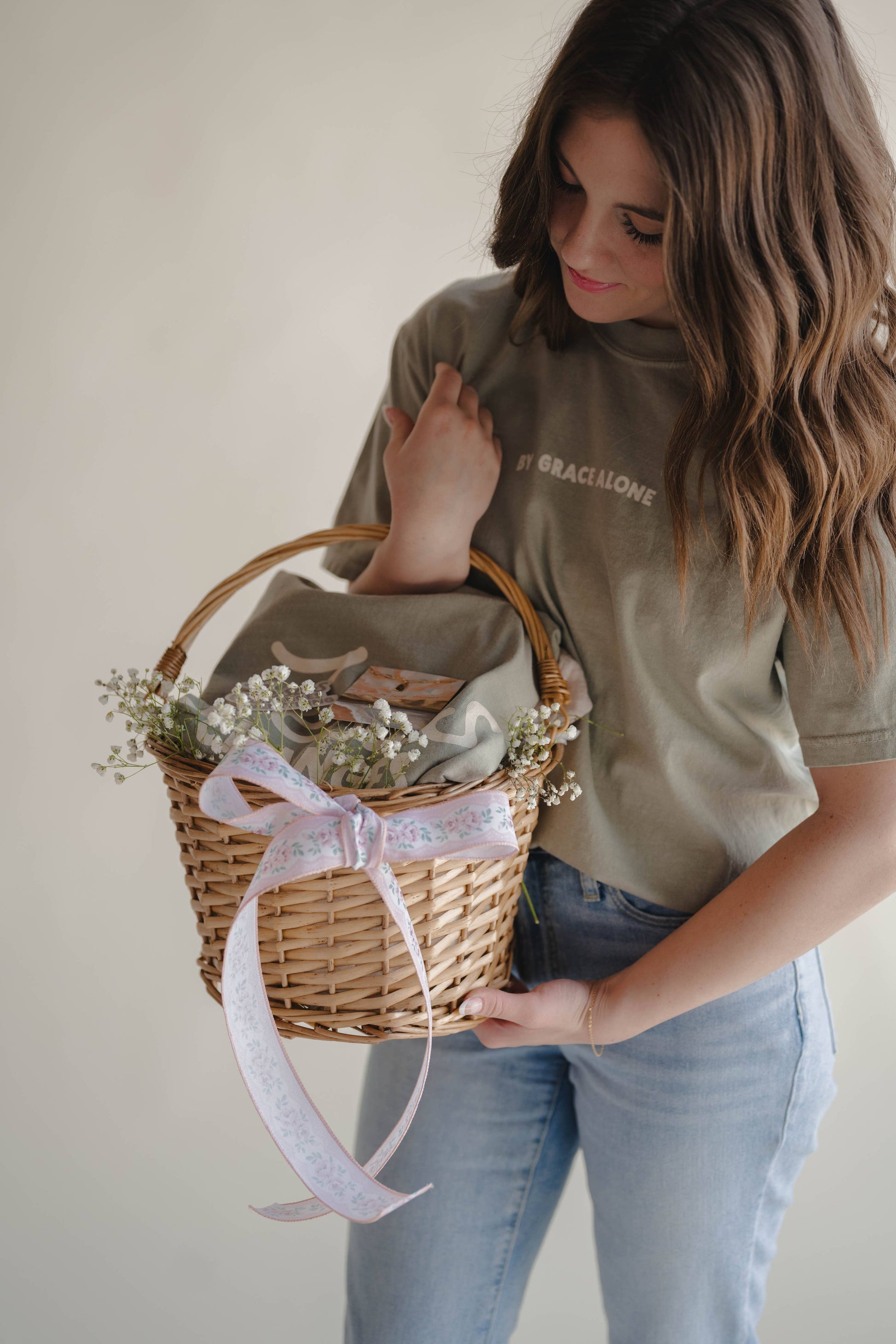 Jesus Changes Everything Tee, Feathered Farmhouse