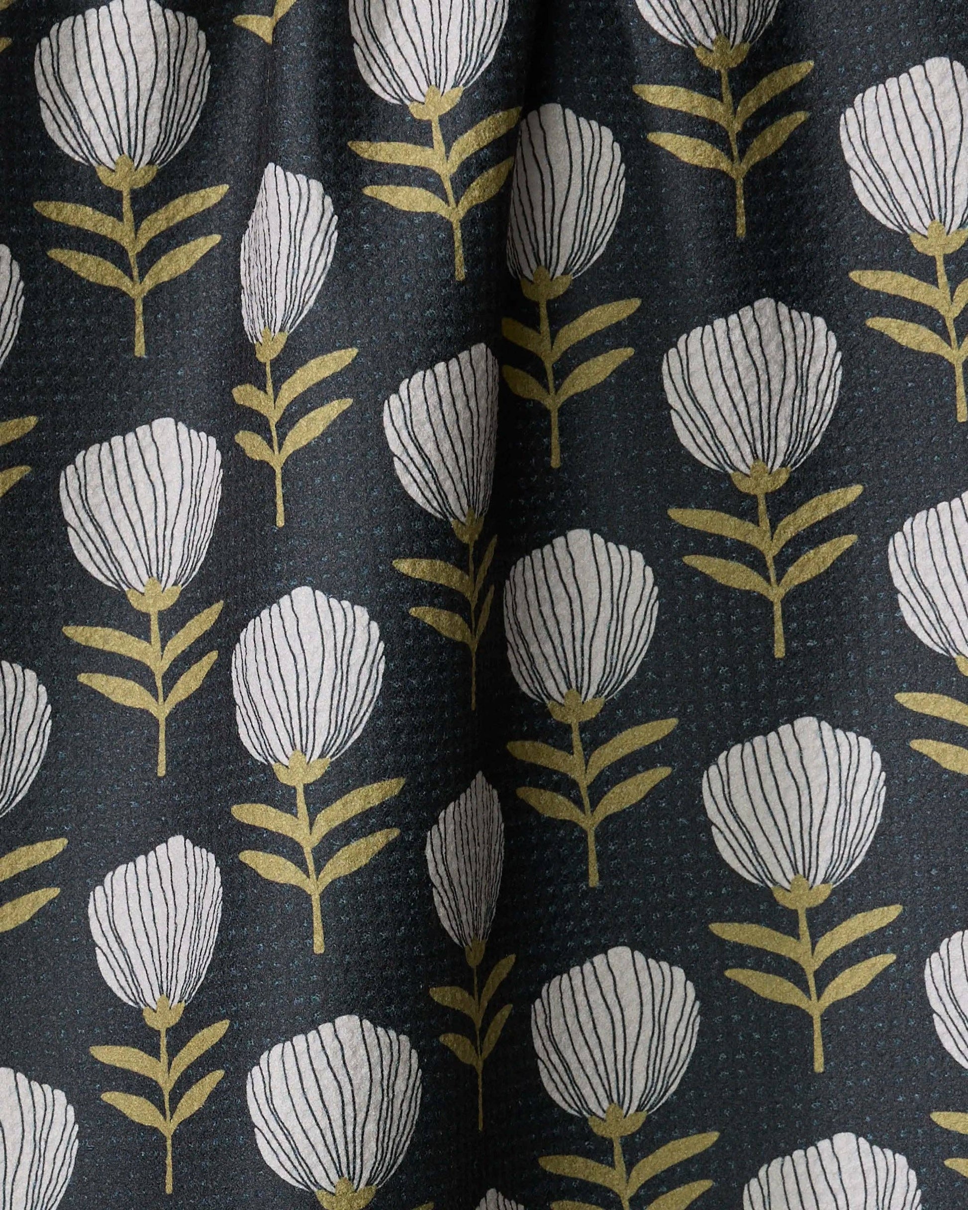 Blomma Tea Towel, Feathered Farmhouse