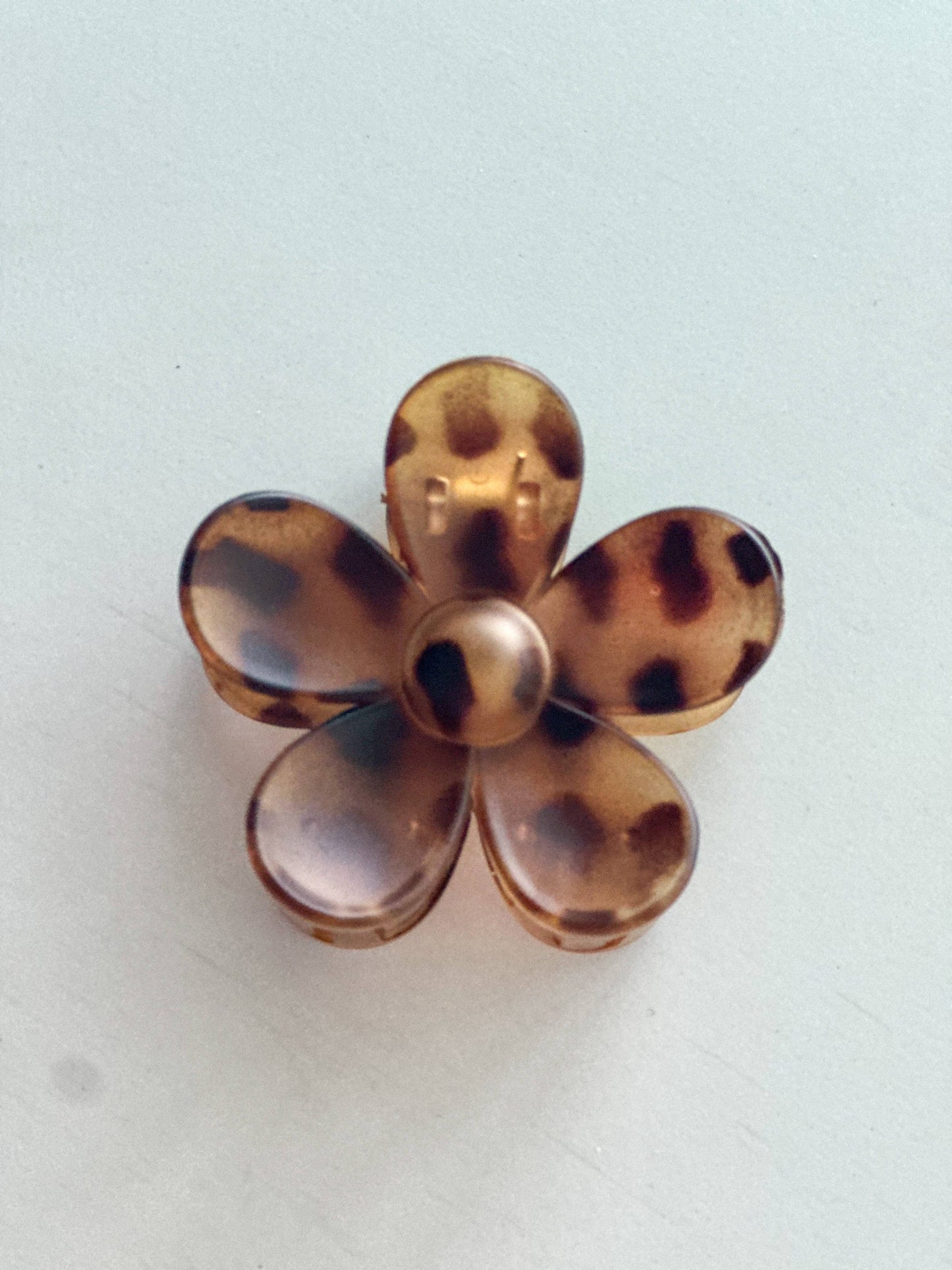 Flower Power "tortoise shell" Hair Clip