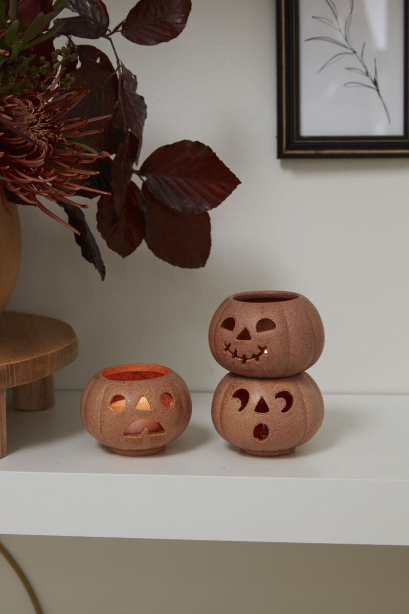 Grinning Pumpkins Votives, The Feathered Farmhouse