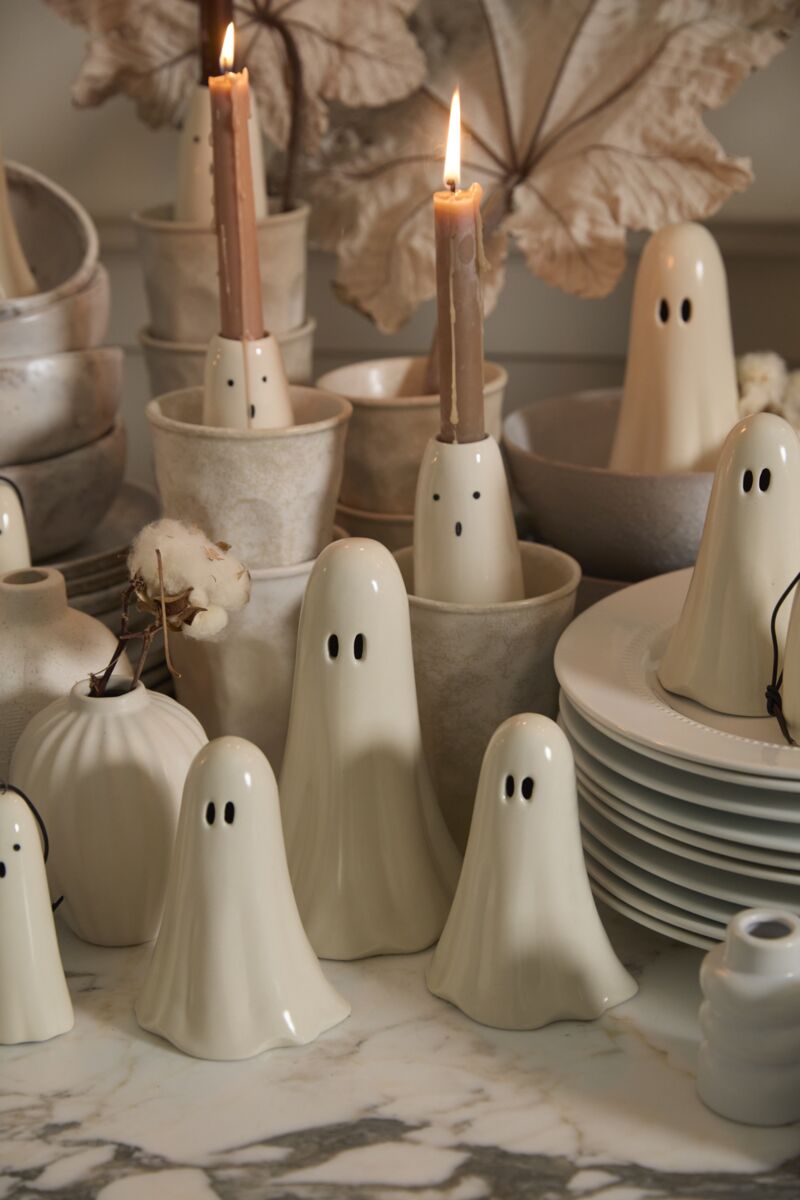Not So Ghostly Figurine, Feathered Farmhouse