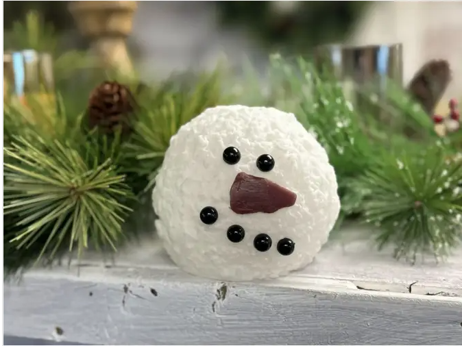 Round Snowman Candle, Feathered Farmhouse