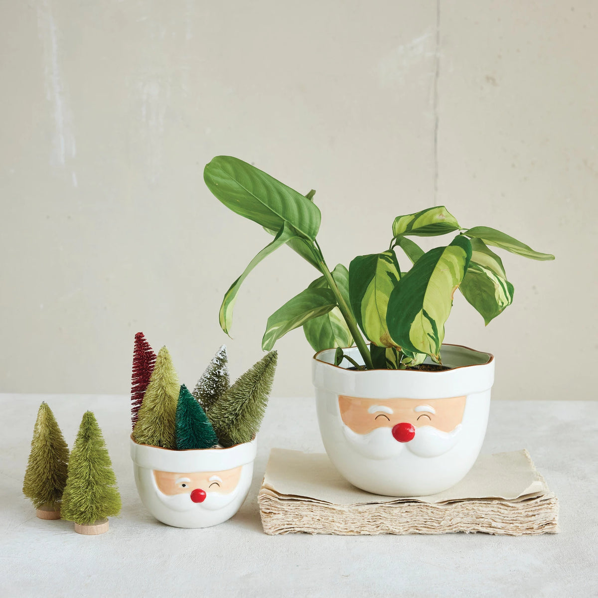 Stoneware Santa Bowl, Feathered Farmhouse