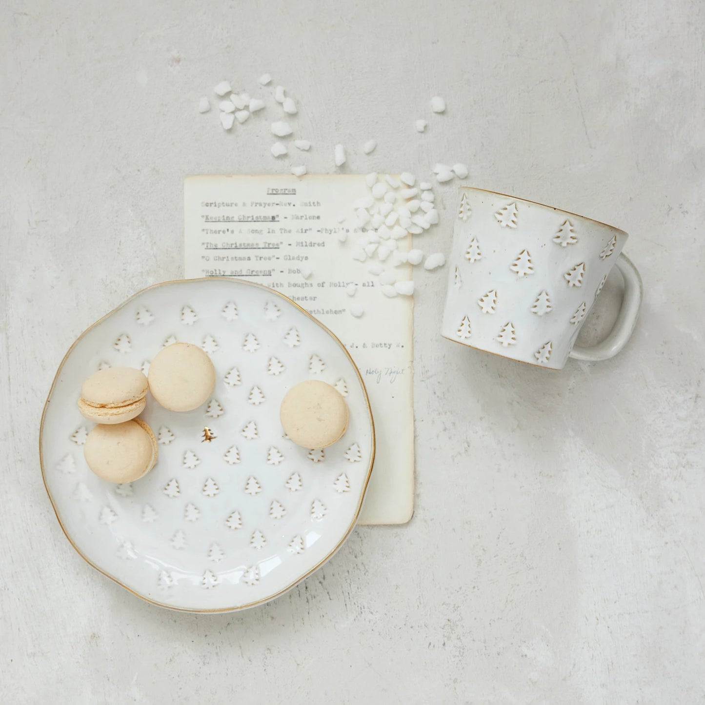 Debossed Stoneware Plate & Gold Electroplating, Feathered Farmhouse