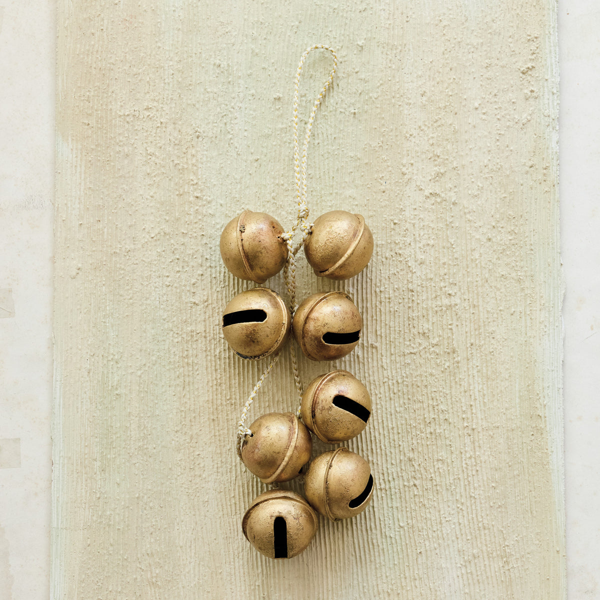 Jingle Bell Cluster, Feathered Farmhouse